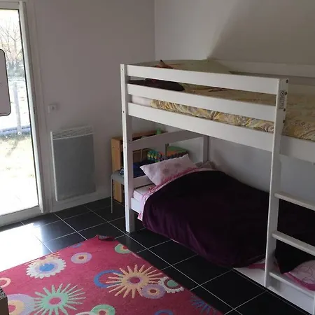 بيت للعطل Maison Girolle